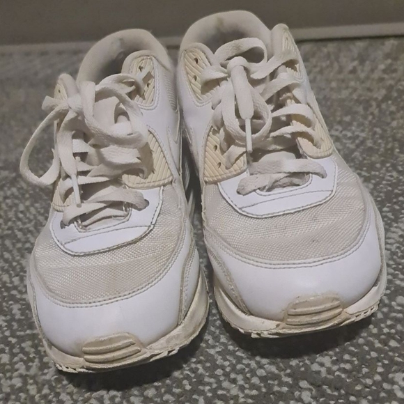 Nike Air Max 90s - Picture 1 of 5